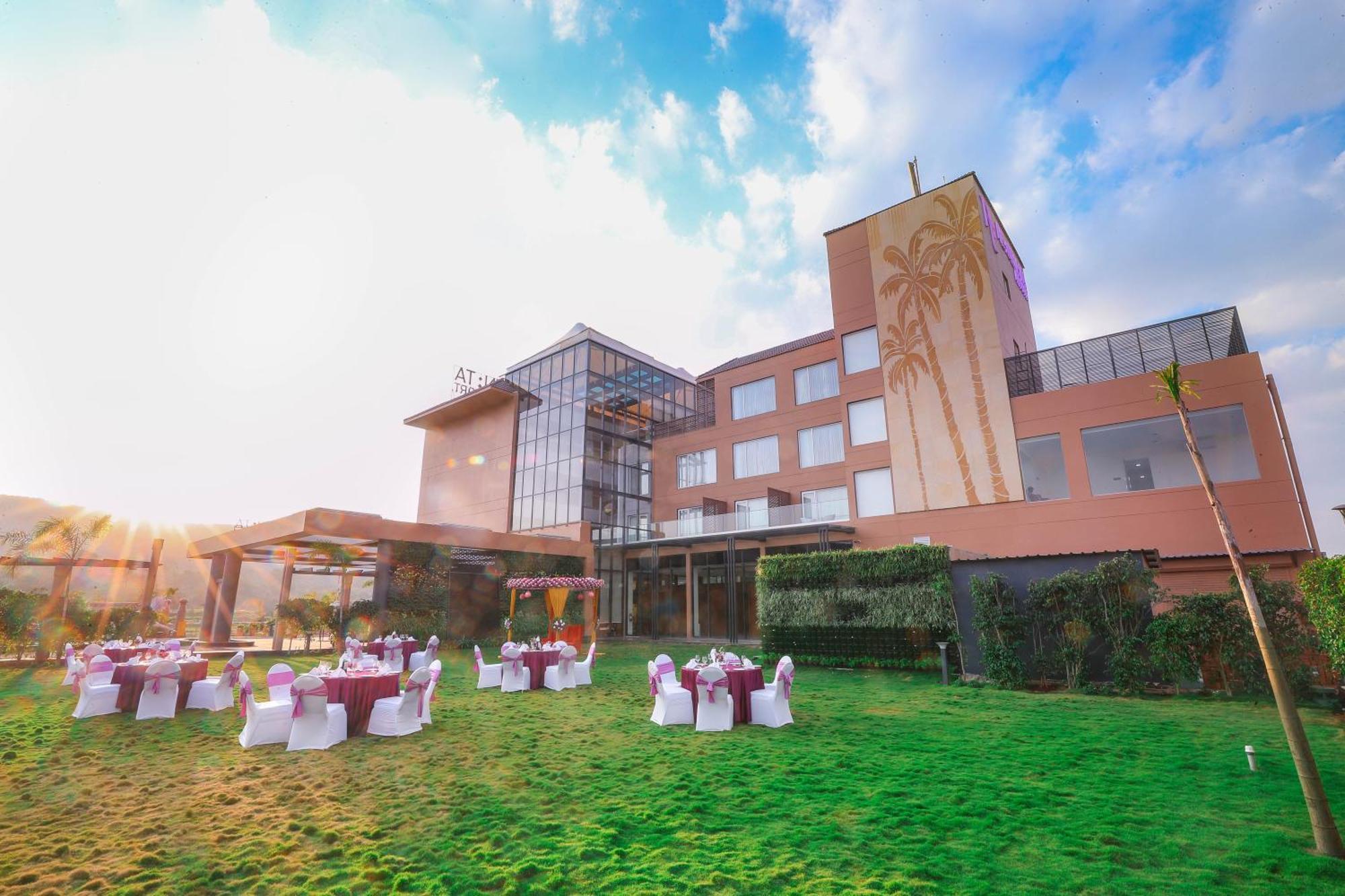 Regenta Resort Belagavi Luaran gambar