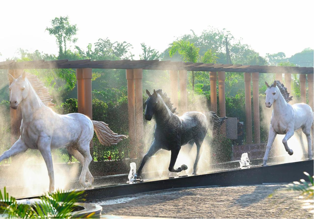 Regenta Resort Belagavi Luaran gambar
