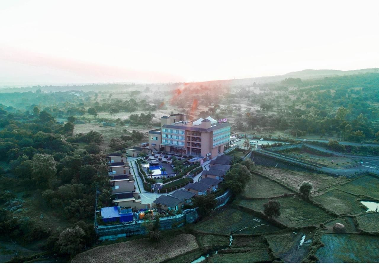 Regenta Resort Belagavi Luaran gambar
